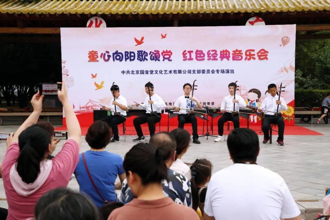 杨志刚:兄弟四个,被三哥“强捧”13年,大姑竟是自己的亲妈